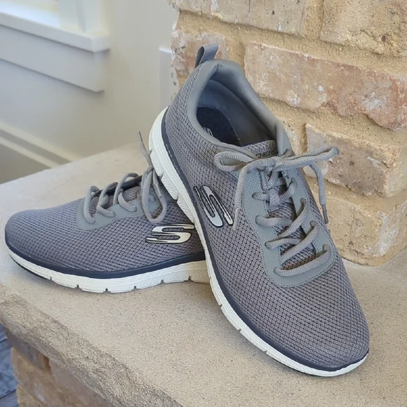 Skechers | Shoes | Skechers I Gray Flexlite Mesh Lace Up  display picture 2